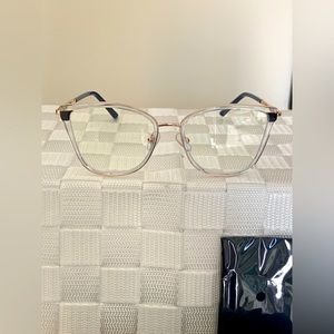 Lensmart women’s cat eye eyeglasses